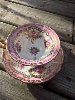 Vintage Foley Bone China Teacup Saucer Set